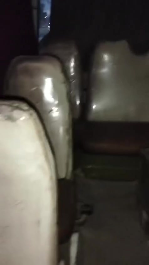 سلام عليكم كوستر للبيع محرك 2700 محرك نضيف محرك نضيف بور شغال داخل نضيف مسجل شغال رقم الهاتف *********** مكان بابل المحاويل سعر ٫3500
