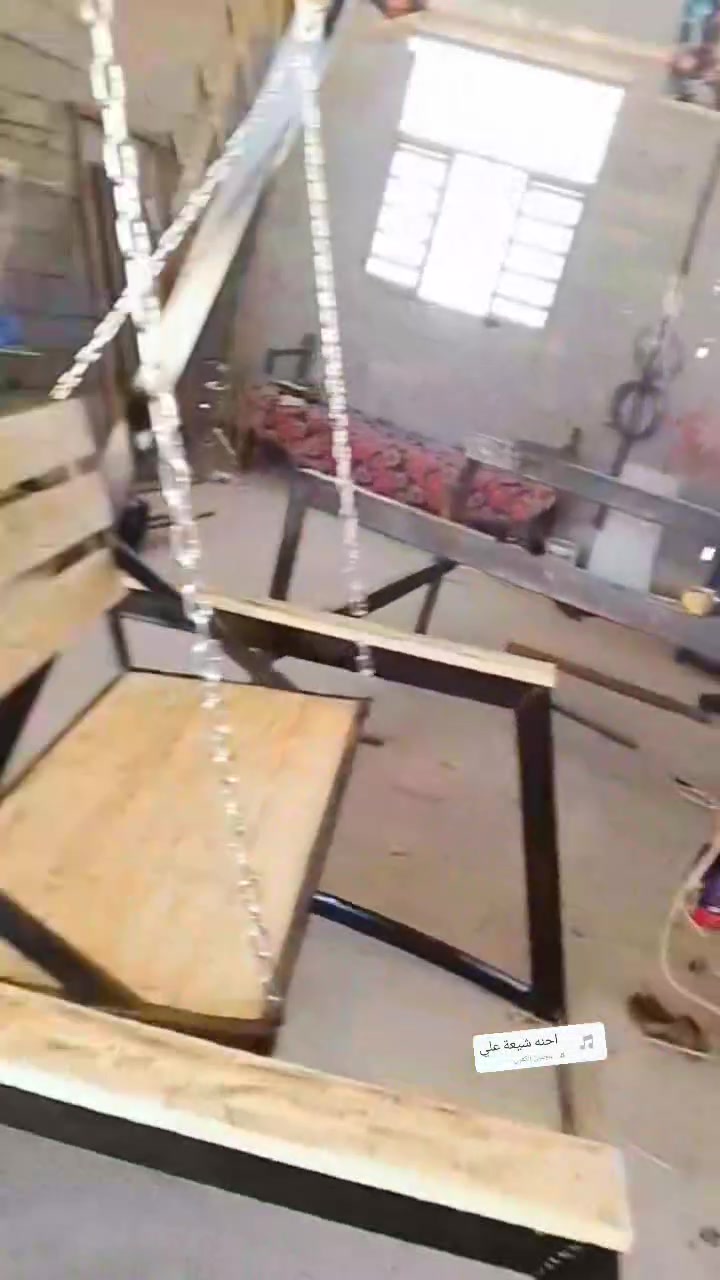حديقتك وبيتك يرادلة مرجوحة من عدنة معمل السلامي مراجيح كافة الاحجام *********** راسلنة وتدلل اكثر من150 موديل
