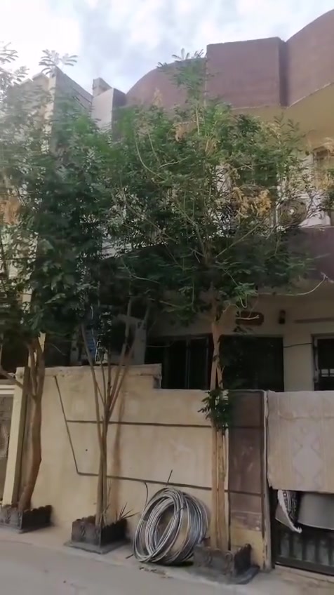 السلام عليكم
🏠 للبيع منزل في منطقة بعقوبه سبعة نيسان
🌹
متاح منزل للبيع بمساحة 100م²، واجهة 6 متر، مكوّن من طابقين، بناء مرتب ومجهز بالكامل.
📍 الموقع مميز جداً:
• سبعة نيسان
• قريب على الجسر
• قريب على كلية التربية الأساسية
• ثاني فرع من الشارع العام، بداية الفرع
💰 السعر مناسب وقابل للتفاوض للجادين.
📞 للتواصل والاستفسار:
*********** 
🔑 فرصة مناسبة للسكن والاستثمار، والموقع يخدمك من كل الجهات.
