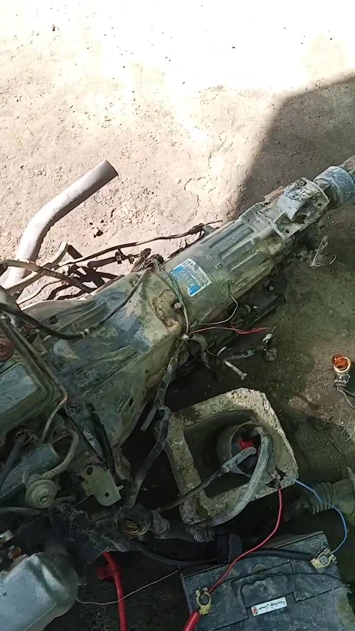 من رخصت لدمن عندي تحورة ونجي لبيع لاتنقيص ولا بخار مكينة مكفولة ضفيرة ولعقل كاملة ولكير بس لبك ميجي مكطعة وايرات يمكن ربك ماعرف بعد لبيع سعر 700وبيهة مجال مكاني بغداد ابو غريب ***********
