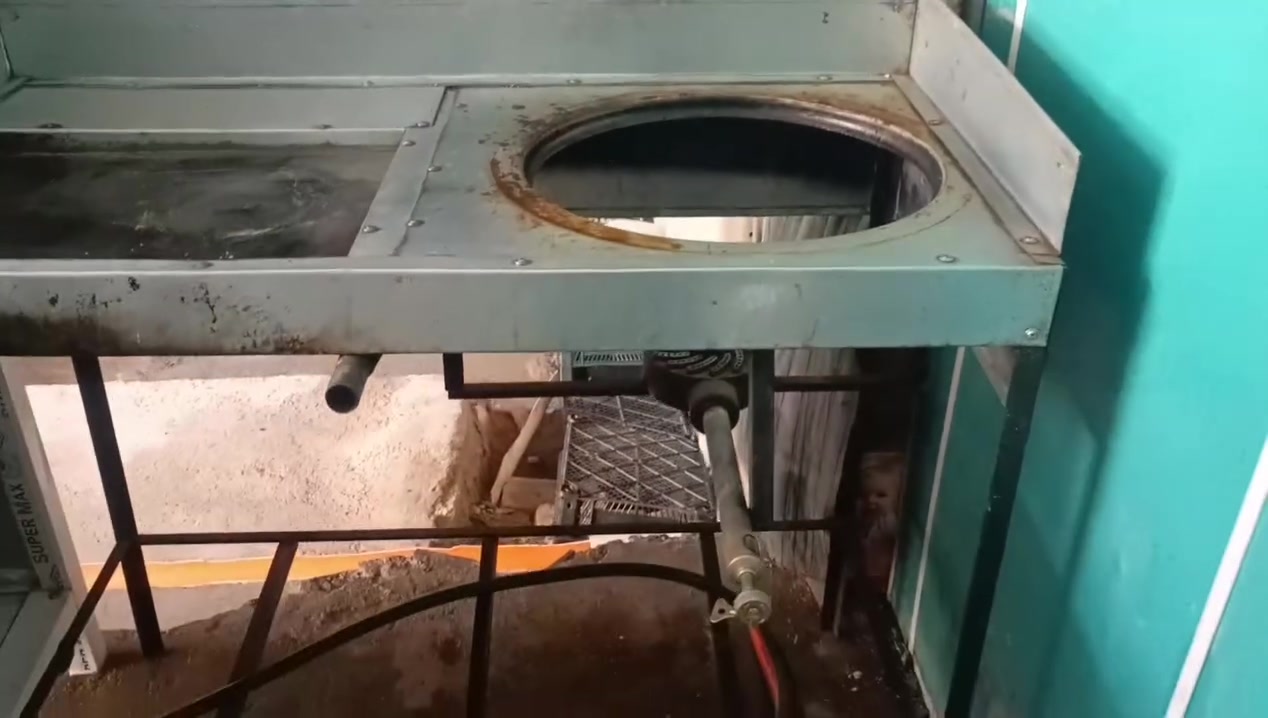 متاح،،،عارضه،،
طباخ فلافل،،و،،وهبركر،،‏‪***********‬‏
