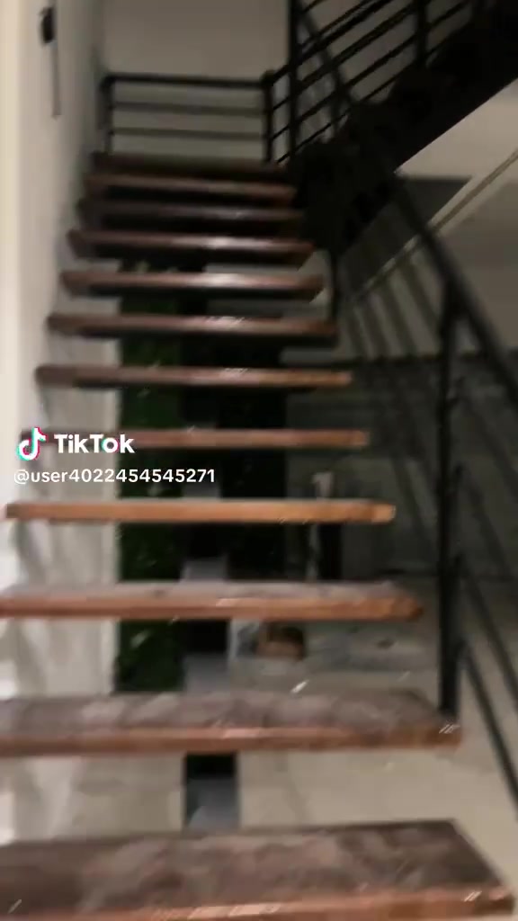 حداد متنقل اتصل وتدلل *********** واتساب فقط
