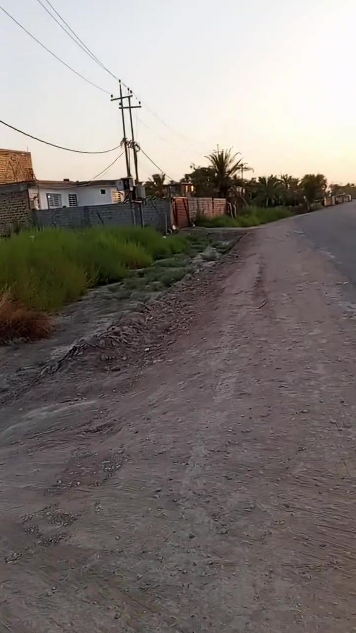السلام عليكم
قطعة لبيع 
مساحة 200 متر 
طابو زراعي سند 25 
الموقع حي بابل 
قرب شارع يا حسين الجديد 
ثاني قطعة عن شارع العام 
موقع مميز جدن جدن 
متوفر كافت الخدمات 
ملاحظة 
مراجعة مكتب العميد للعقار قرب بيت الحاج طه سوير 
اي ستفسار 
‏‪***********‬‏ واتساب 
‏‪***********‬‏
