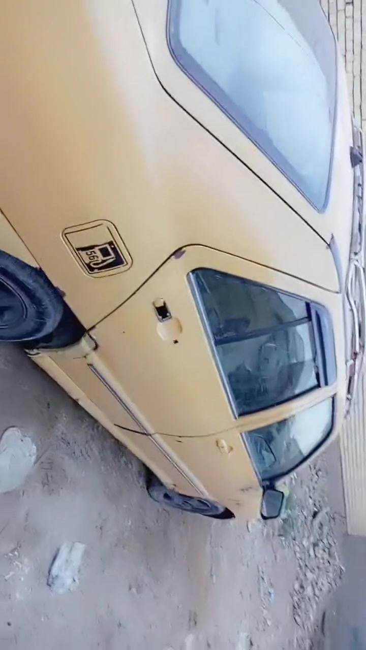 شيري كوين • ٢٠١١ • بدون تحويل