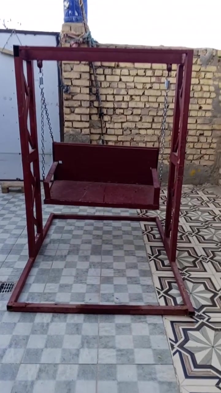 سلام عليكم مرجوحه تزكام للبيع سعره 60 وبيها مجال قليل عنوان ميسان العماره الرقم الهاتف ***********
