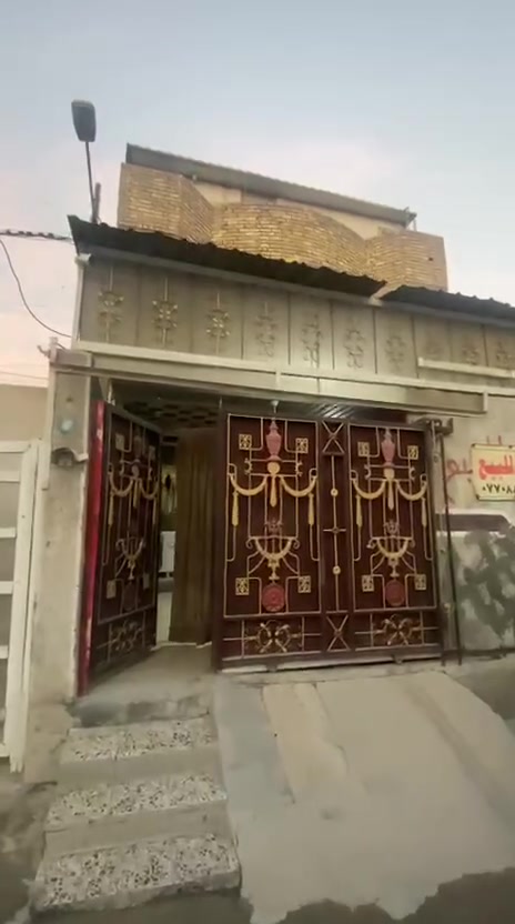 السلام عليكم دار للبيع المساحه 144 متر قاطين والقاط الاخير الثالث سندويج داخل قطاع 55 خلف مخازن التجاره الاتصال عل الرقم *********** مكلف بلنشر
