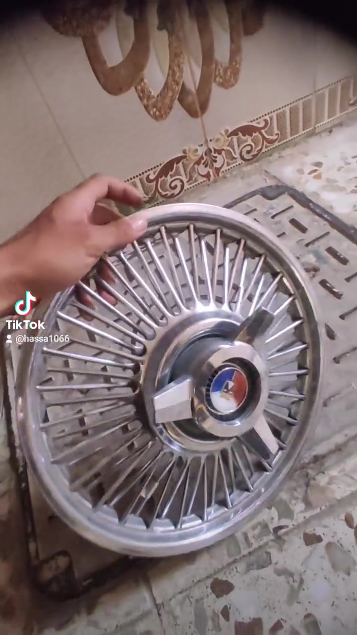 سلام عليكم كبات كلكسي للبيع جديد ***********
