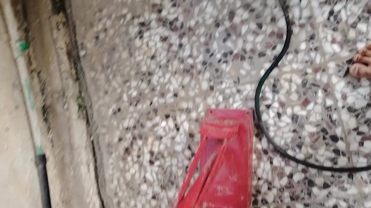 غراض محل • للبيع