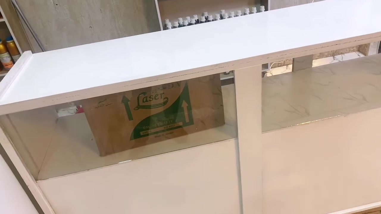ميز • فيديو • للبيع