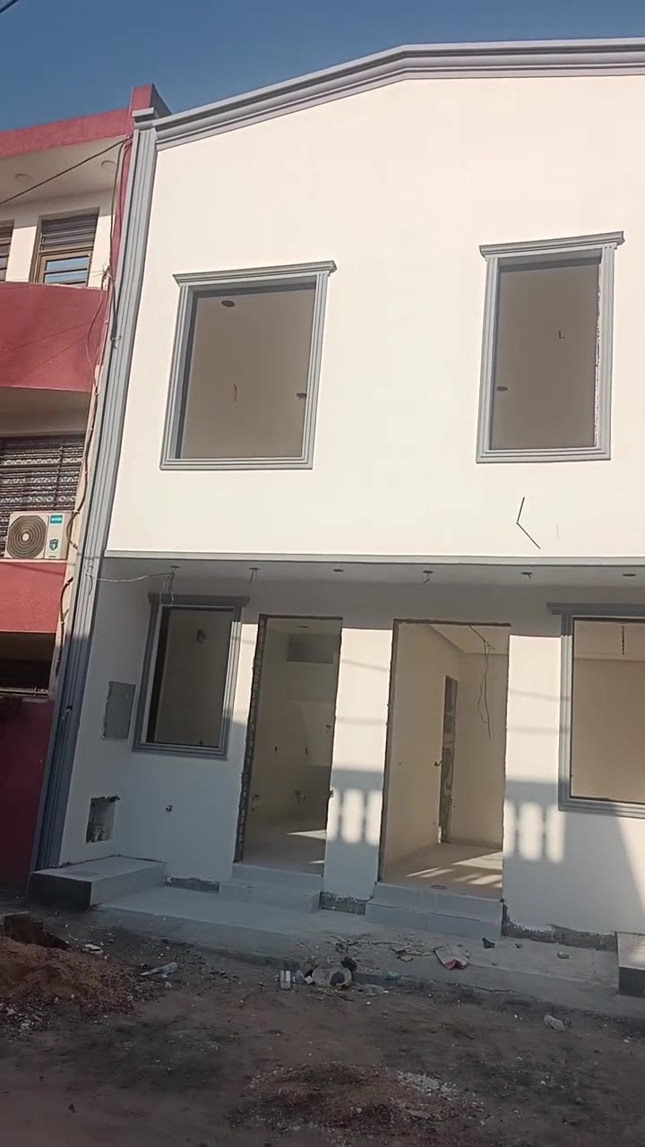 دار للبيع 
مساحه ٥٠ متر 
العنوان الدوره ميكانيك
مكتب بغداد للأستثمار العقاري  -الدورة -ميكانيك 
ابو اركان  ***********
