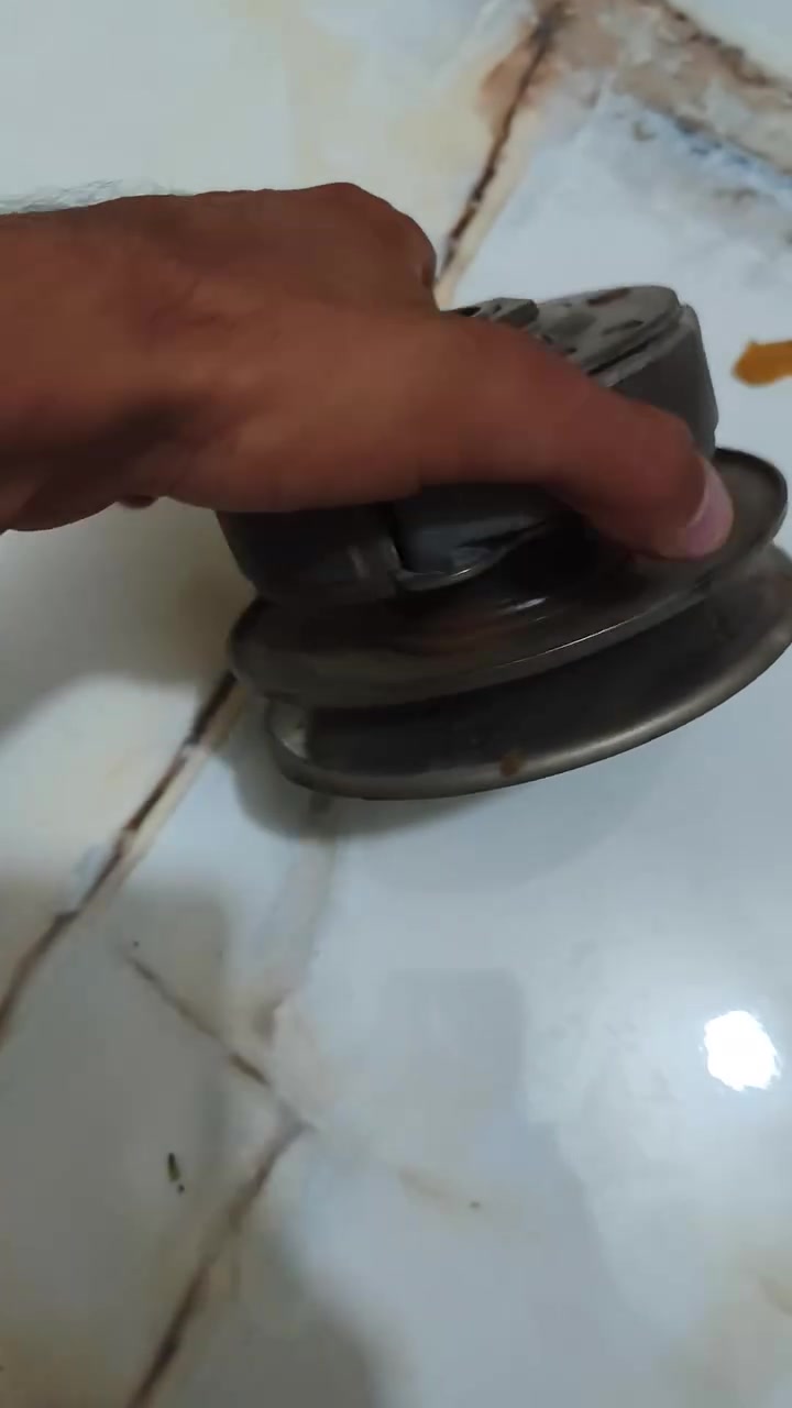 كلج سكنس عام مال رمبه اصلي سعره 50
@ ***********
