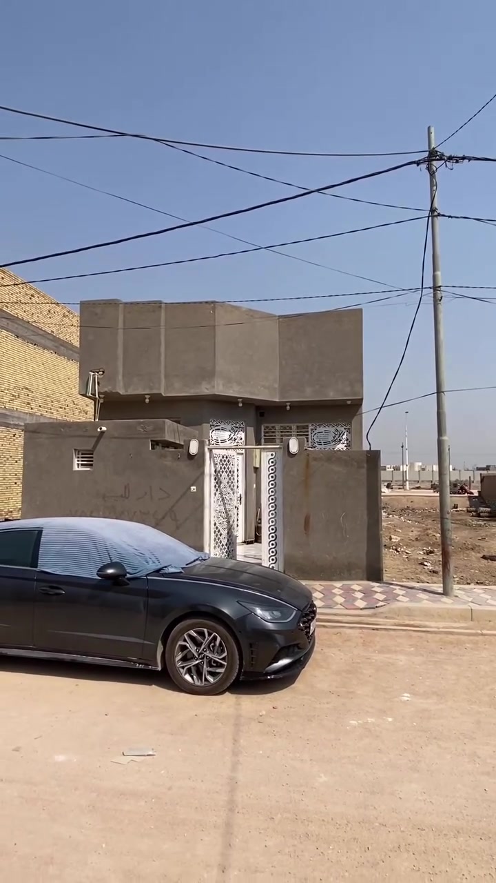 مطلوب للمصرف العقاري 75 مليون 
للبيع بيت بالرميثة وتحديدا بالبندقية مساحة البيت 125 متر خلف المعهد التقني طابو صرف طابقين للاستفسار ***********

