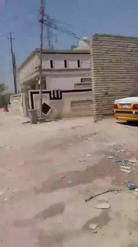 بيت للبيع ركن مكان تجاري مساحته 260 بغداد جسر ديالى منطقه الكرغوله قرب مدرسه المسار رقم ***********
