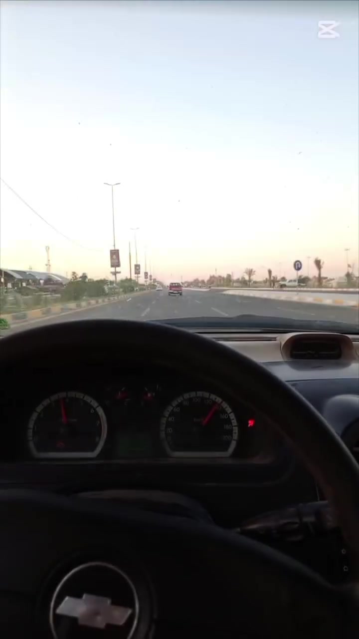 سلام عليكم 
افيو موديل2010اصل صفره شركة العامه 
مكينة مفتوح كير عادي 
مكينة وكير مكفولات 
حدادية توني نافضه
تبريد ثلج 
بيه جاملغ الامامي تبديل والباقي مكفول
رقم نجف نكليزي بسمي شخصياً 
ملاحضة: بيه فقط جاملغ الامامي صوب العبري مبدل 
السعر: 52وبيه مجال 
للأستفسار: ***********
