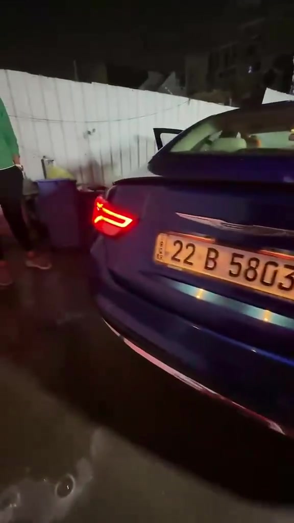 موديل2017 c200
تحكم ستيرن تدفئه تبريد
ويل جديد
مانع انزلاق
بصمة ابواب
لايت زنون 
محرك 2400 
كير مكينه مكفولات 
 كير موس 9 نمر
كامره خلفيه
شاشه كبيره
كشنات تحكم وخزن ميموري +تدفئا
بصمه جنطه
كروز سرعه
سايد بريك بصمه
وبعد بيها مواصفات خير من الله 
رقم اربيل تحويل ثاني يوم 
سياره كلش نضيفه بمعنا الكلمه واحلى من الصور حداديه صدر نص عمر غير هلشي سياره مكفوله كفاله عامه 
بيها قطعتين صبغ فقط جاملغ ايمن وبنيد غير هذني سياره مكفوله كفاله عامه
مكان السياره بغداد⛔
السعر 105$ وبيها مجال
رقم *********** متواجد واتساب
