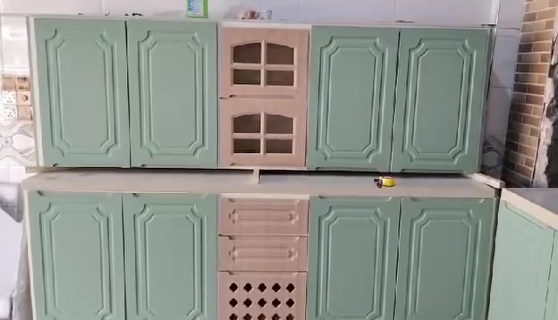 ه السلام عليكم كاونتر للبيع البيبان اجدي إف مرمر كوارتز طبيعي الحجم مترين ونص مع المعلق والسنك متر ونص المقطع تركي محشه خشب. (ملاحظه الكاونتر جديد غير مستخدم بالمعمل) التواصل المراسلة ع الخاص او الاتصال ع الأرقام ***********او***********
