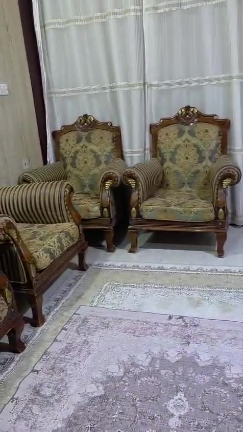 خشب قوي • نضيف • ٦قطع