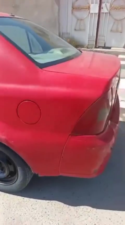 السلام عليكم للبيع او مراوس سي كي بيهه خياسات بالتكم الاماميه والباقي لا ضربه ولا خياسات السياره حلوه وهاذه البدي كدامكم تحويل مباشر حداديه كير مكينه جدد مكان السياره شارع 100 السعر 19 التواصل ***********
