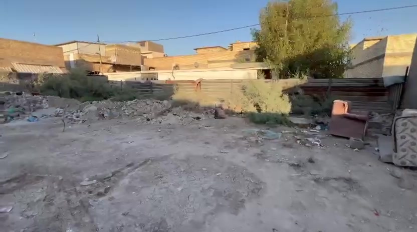 السلام عليكم قطعة ارض للبيع مساحة 200 متر طابو زراعي سند 25 العنوان سبع قصور شارع ابو علي فرع مكتب الرواد ابو نت 
الاتصال واتساب ***********
