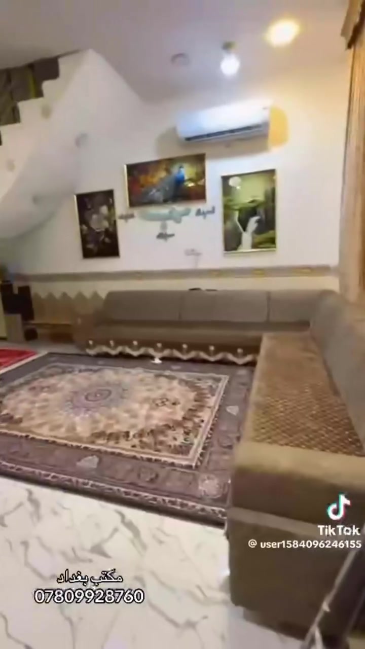 دار سكن بناء حديث
حي السيده زينب 150 م مربع
يحتوي على 
أستقبال
صاله
غرفه
مطبخ حار وبارد
مجمع صحيات
للأستفسار الأتصال على الرقم 
***********
