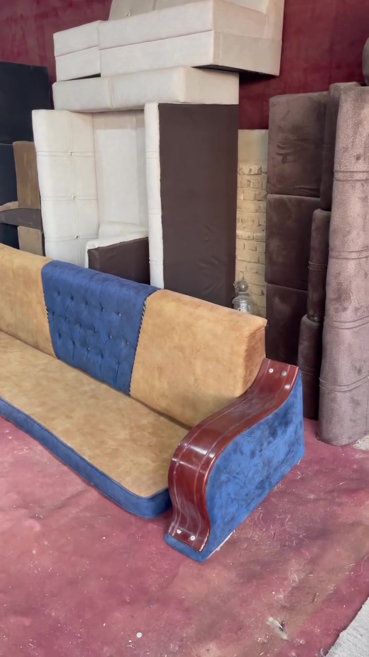 جلسه عربيه لبيع التفاصيل بالفيديو
موجوده يم معرض آبن شاهر ‭***********‬
