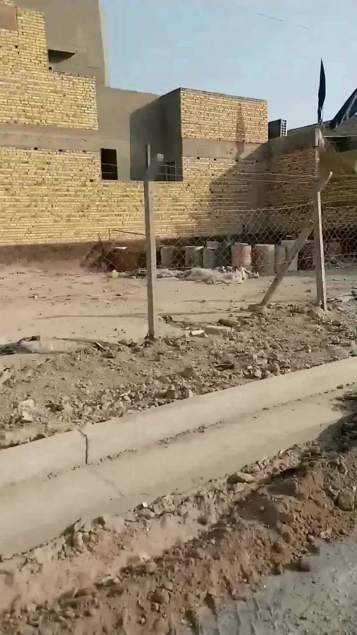 أرض • واقع حال ٢٢٠ • بالسند ١٩٥