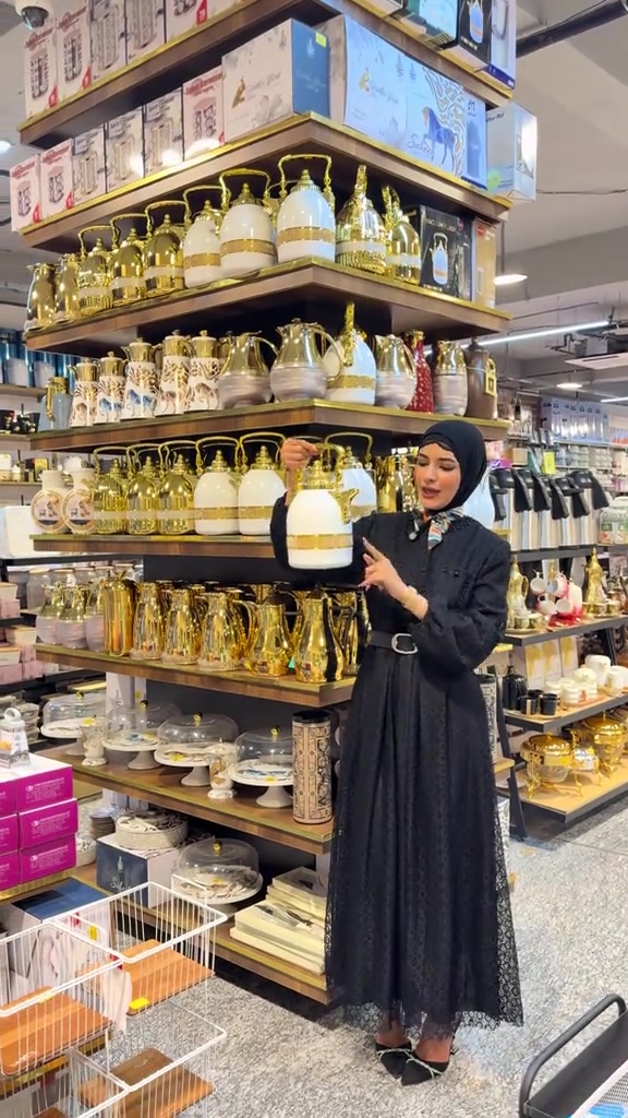 سنتر ياسر وعمر خلي بيتك احلى زورونا في: 📍زيونة- شارع الربيعي_مقابل بابيت للتواصل والحجز : *********** *********** #ياسر_وعمر #شغل #هدايا #ساعات #سجاد   بغداد  #        

