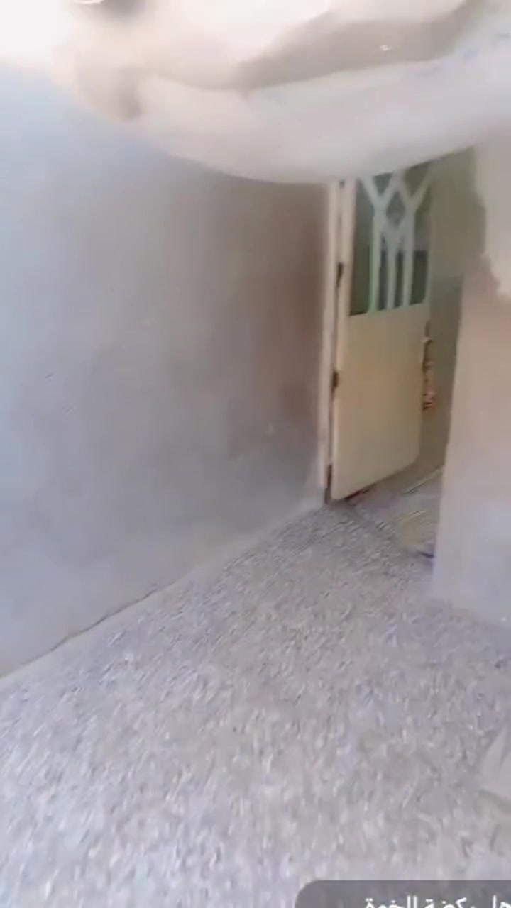 يالله سلام عليكم بيت نص قطعه ماجر ٣٠٠ المكان كفات العبيدي قرب مولد بيت كشيش فرق فرعين يعني بعيده عن المولد الاستفسار أكثر عله رقم *********** متواجد واتساب ومازنجر
