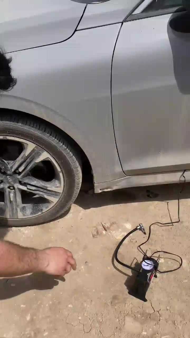 💨🚗 كمبروسر هواء سيارة محمول Bihart | 528-4X4

لا تبقى محتار إذا احتجت هواء لسيارتك! 🔥
كمبروسر عملي ومحمول، خفيف وسهل الاستخدام، وخيار مناسب تخليه دائماً بالسيارة للطوارئ والرحلات.

✨ المميزات: 🔹 من Bihart موديل 528-4X4
🔹 1 سلندر لأداء عملي
🔹 معدل ضخ يصل إلى 85 لتر/دقيقة ⚡
🔹 يعمل على فيشة ولاعة السيارة 12V 🚘
🔹 تصميم محمول وسهل الحمل
🔹 مناسب للاستخدام مع السيارات

💰 السعر:  20 الف

🚚 متوفر توصيل لجميع المحافظات العراقية 🇮🇶

📩 للطلب والاستفسار، راسلنا على الواتساب او خاص 🤎

🔥 خليه بالسيارة وكون جاهز بأي وقت تحتاجه!
من وين موقعك بالضبط؟ شنو المحافظة/المنطقة حتى المشتري يعرف شلون يستلم؟: 
يغداد
الكمبروسر جديد لو مستعمل؟ وإذا مستعمل، شكد مدة الاستخدام وحالته شنو؟: 
جديد
شكد مدة الضمان أو هلكو إمكانية استبدال إذا صار بيه عطل؟: 
ضمان 6 اشهر 