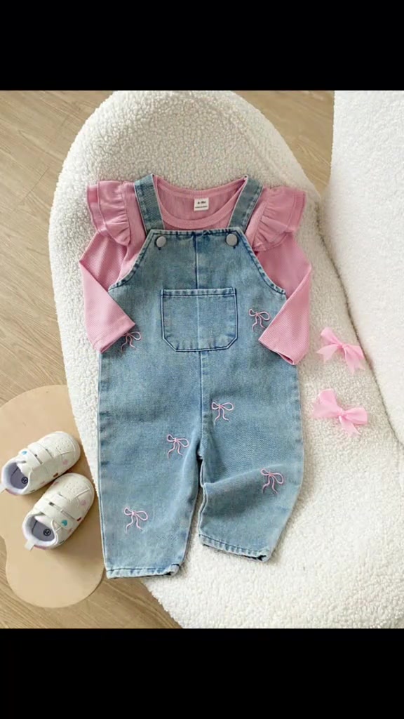 استفسار وللحجز على رقم. /*********** جهزي طفلج لموسم الأناقة واللعب! 🥰 وصلنا أجمل تشكيلة شتائية للأطفال، بقطع ثقيله دافئة وألوان تفتح النفس. خامات قطنية 100%  وصوف تضمن لطفلج الراحة والحرية بالحركة حتى بابرد أيام الشتاء.خريف ✨ تصاميمنا تجمع بين الكيوت والترندي.. خلي طفلج يكون نجم الشتاء! 🧸🌸 🛍️ تفاصيل الحجز والاستفسار: للحجز ومعرفة القياسات المتوفرة، تواصلوا معنا عبر الواتساب: 🚗 خدمة التوصيل: متوفرة الآن لكل مناطق بغداد وباقي المحافظات 🇮🇶.  #ملابس_اطفال  #ستايل_عراقي #شي_انshein  #ملابس_صيفية #ملابس_شتوية 
