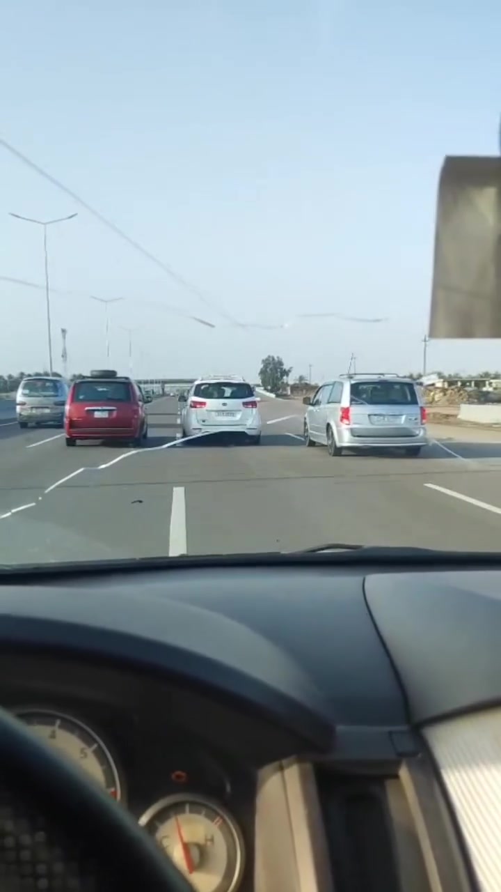طلاب وطالبات • من بلد لبغداد • دوج كرفان