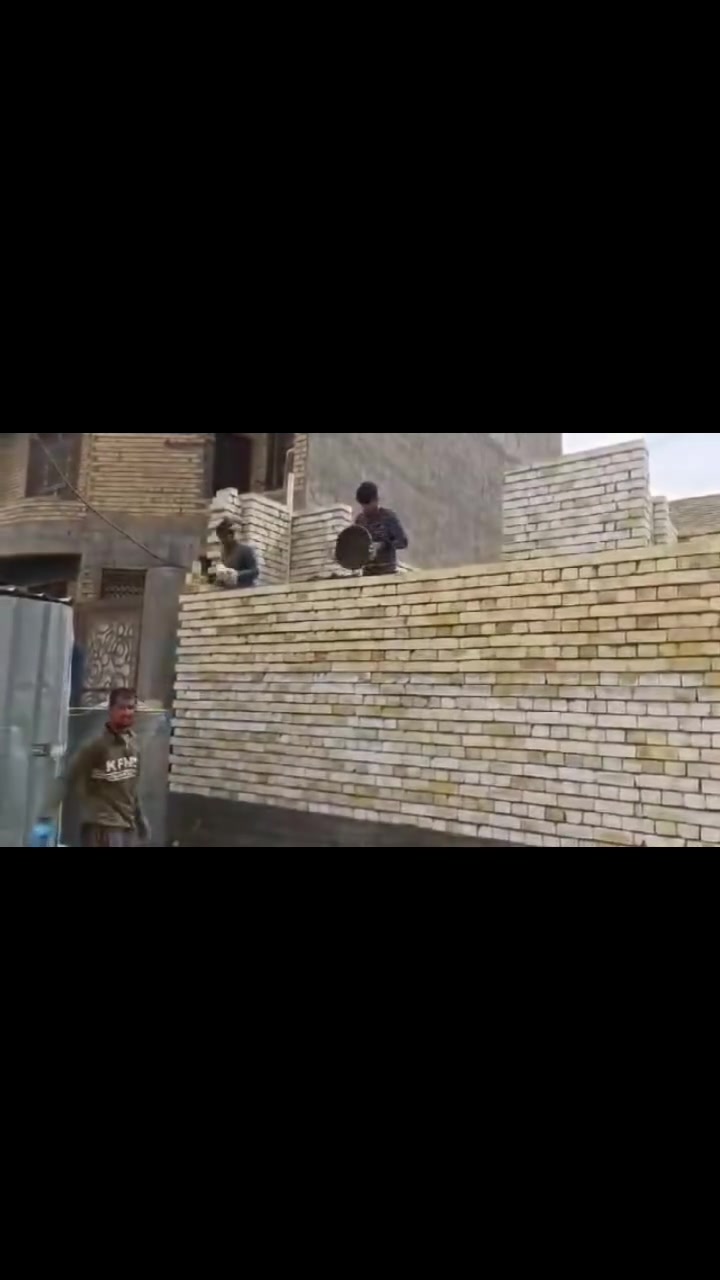 خلفه بناء طابوق وبلوك وفرمستون وتطبيك فرشي  شقل درجه اولى اشراف مهندسين التزام ومصداقية بلعمل متفرق حالين ***********يوجد واساب

