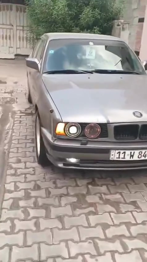 بي ام 525 • تواير جديدة • رقم بغداد