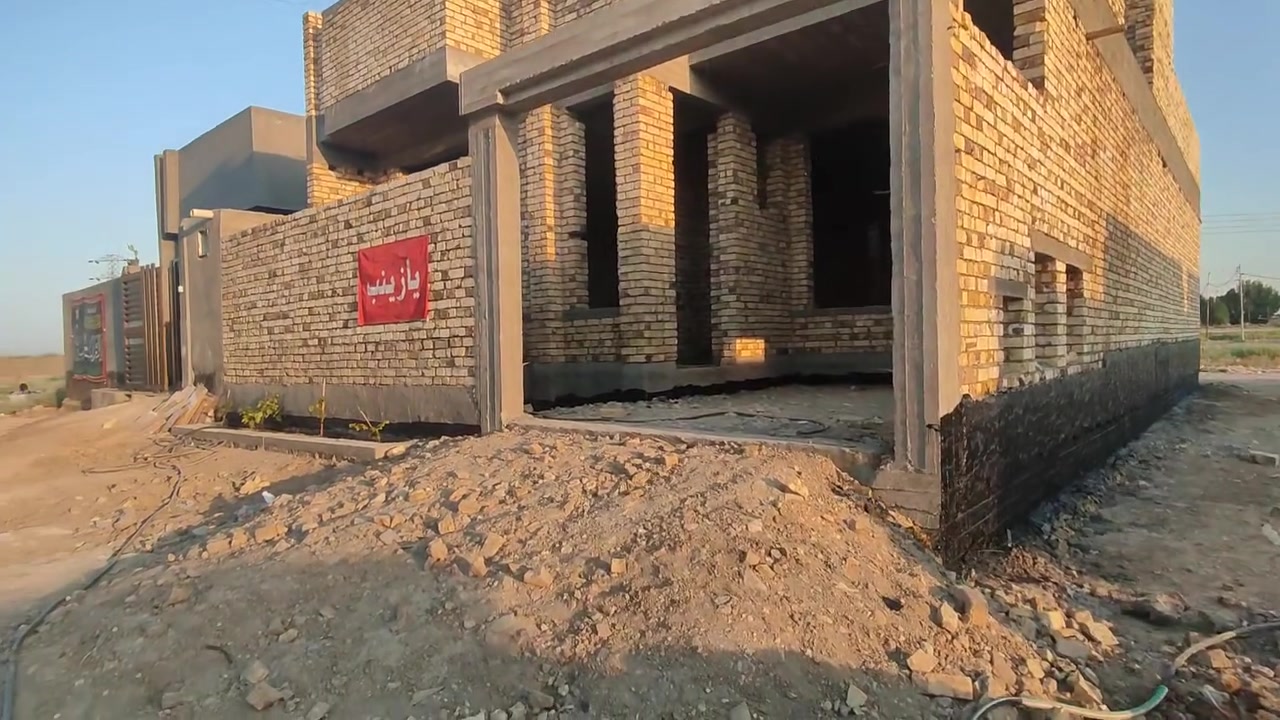 هيكل للبيع المساحه 200 خدمات كامله الموقع ورديه شارع المشجر حي أبو طالب للاستفسار ***********
