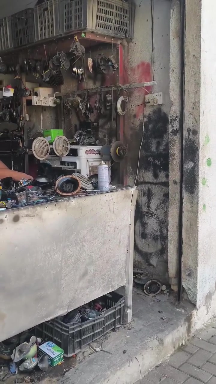 قطع غيار • بدل أصليات