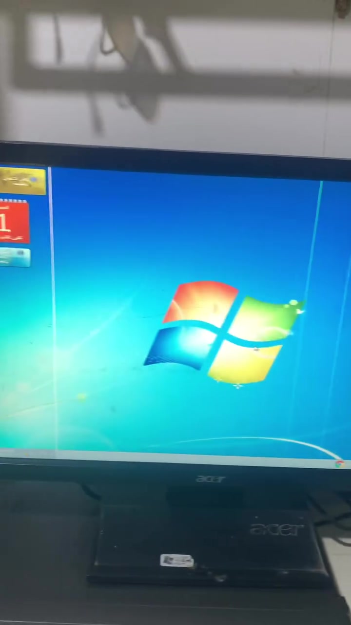 حاسبه لبيع سعر 125 الف 
كامله وحلوه  رقمي *********** كربلا حي عامل
