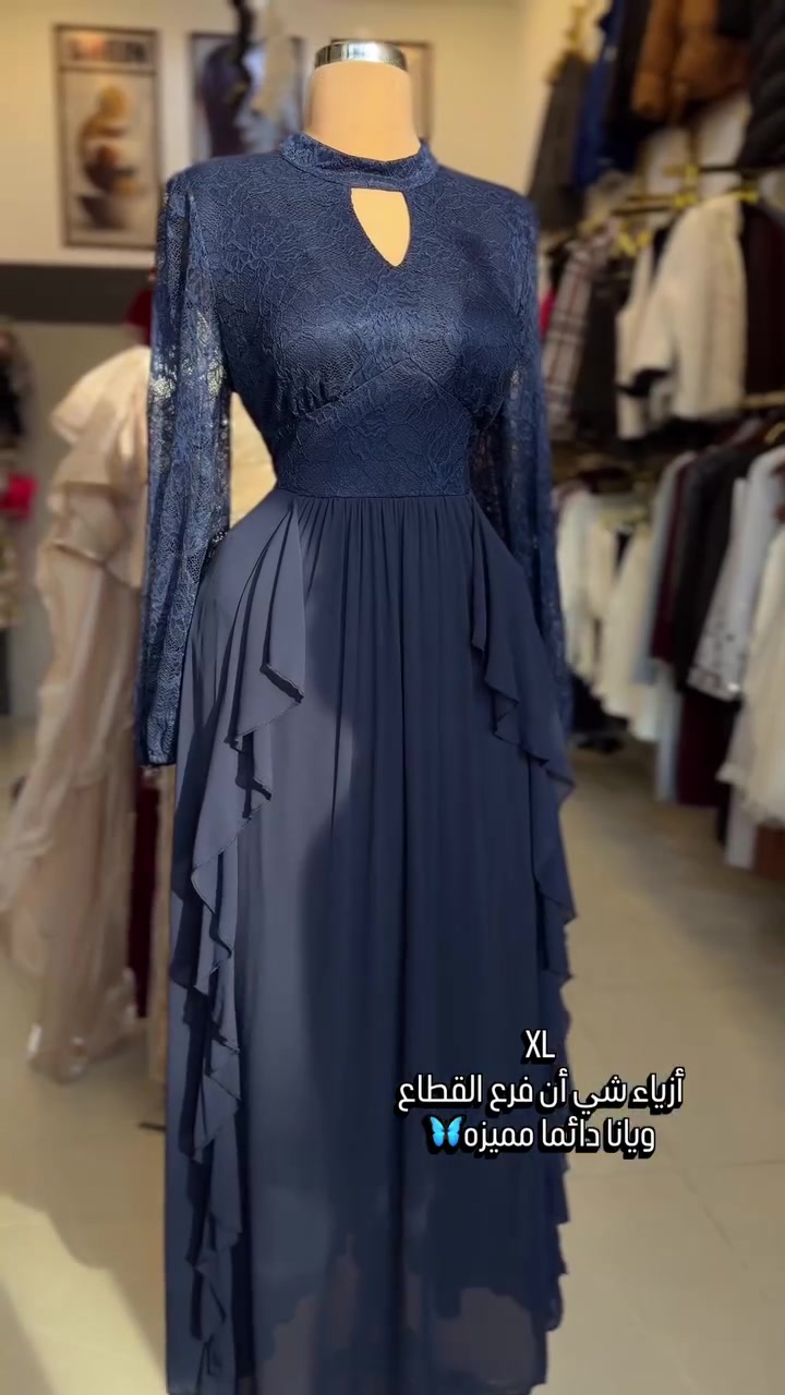 فساتين • شي ان • XL