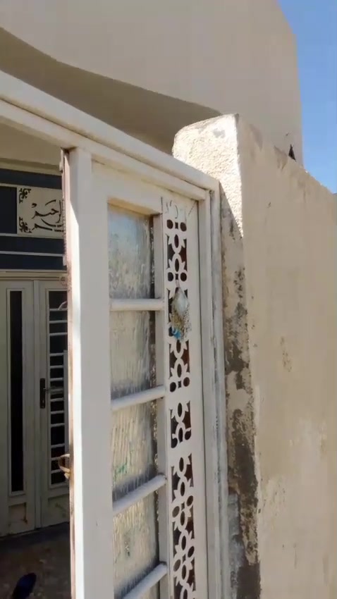 في كربلاء عله طريق الحر بيت قرار 25 بستنه طابو بيت جديد بنيانه صاله سنه هيج سعرهه 85 وبي مجال ‏‪***********‬‏تواصلو هنا مساحت لبيت 100 متر