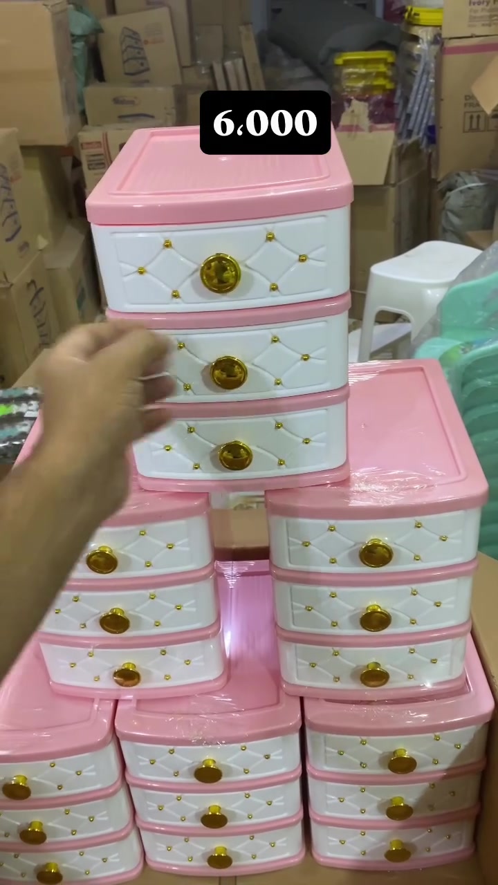 جرارات توفرت

#قضاء_الخضر #السماوة #الشعب_الصيني_ماله_حل😂😂

نص مكتوب في الصور:
- 6.000