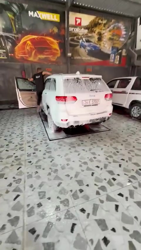 السلام عليكم
للبيع فقط جيب كراند شيروكي خليجي موديل 2019 لمتد بلاس اعلى مواصفات بل جيب بس بدون جكات
السياره كلييييين بدون ضربه بدون اي شي كلييين فقط بارد ع كد إصبعين لون ابيض (السعر285$ ورقة وبيها مجال بسيط )
مواصفاتها :
بانوراما
شاشات خلفية بلادية
زراك لايت
اوتو ستارت ستوب انجن
كراسي امامي كهرباء
كراسي إماميه تدفئة + تبريد
شاشه كبيره كار بلي
جنطة كهرباء شفط
دبل بصمة
ستيرن تدفئة
ستيرن كهرباء
مقاعد خزن ميموري
جام اوتو
السيارة اعلى مواصفات
السيارة خليجي رجاً لحد يقارنة بل مضرب والأمريكي
السيارة شركة كولدن كارس اربيل
رقم السيارة دهوك شرط التحويل والغرامة
***********
واتساب او اتصال
التعجبة يشلع عيوني
