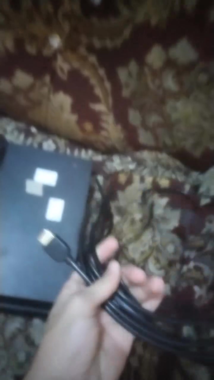 🎮 للبيع بلايستيشن 4 (PS4) 🎮
🔥 فرصة للي يريد يشتري بلي 4!

📦 محتويات البيع:
🎮 جهاز PS4
🕹️ يده تحكم وحده 
💿 5 أقراص ألعاب

✅ الجهاز ويا ملحقاته  المذكورة أعلاه للبيع 

 مراسلة رقمي واتساب ***********
