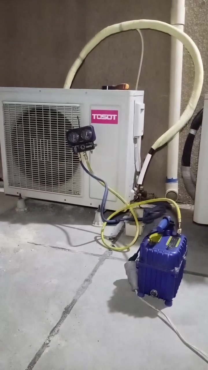 تنصيب سبلت نوع  Tosot امستخدم  مع الضمان في العمل 
نصب سبالت ❄️ صيانة ❄️ إدامة ❄️ تجهيز
       للاستفسار و الاتصال والمراسلة 📞
       *********** 
             🕛 يوجد واتساب
