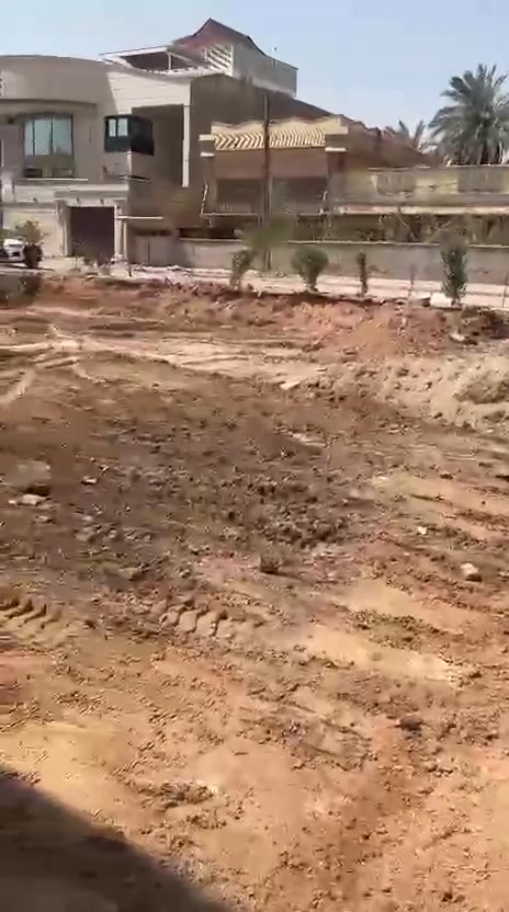 🏠تفليش وترميم وبناءالمنازل * بأعلى درجات الأمان والدقة: في كافه انحاء النجف الاشرف للاستفسار ***********

*​سرعة في التنفيذ: إنجاز العمل ضمن الوقت المتفق عليه دون تأخير.

🏗​معدات وكادر متخصص: استخدام أدوات حديثة لضمان سلامة المباني المجاورة.

​تنظيف ونقل الانقاض: تسليم الموقع نظيفاً وجاهزاً للبناء 💯
