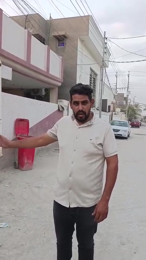 يعلن مكتب فراس الطالبي للعقار عن وجود بيت للبيع حي المعلمين وره السجه مساحه 200متر الوجه ١٠متروالنزال ٢٠متر طابق واحد كامل جاهز التشطيب موقع حلو ومرتب الشبكة الضوء بابه تتوفر كافه الخدمات بأدارة فراس الطالبي للعقار والكافت التعقيب والمقاولات والعقارات العامه عنوان المكتب حي المعلمين طريق سيد براهيم للستفسار تصل على الرقم ***********@
