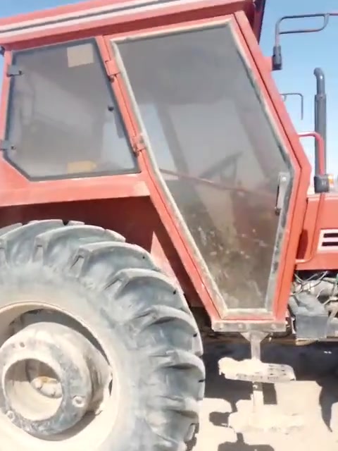 تومسان للبيع مديل ٢٠١٤ رقم أربيل وكاله ام صوره عندي
سعر ١٧ مليون *********** مع مرشه ٤٠٠ لتر جديد مستخدمه ١٠٠ دونم
