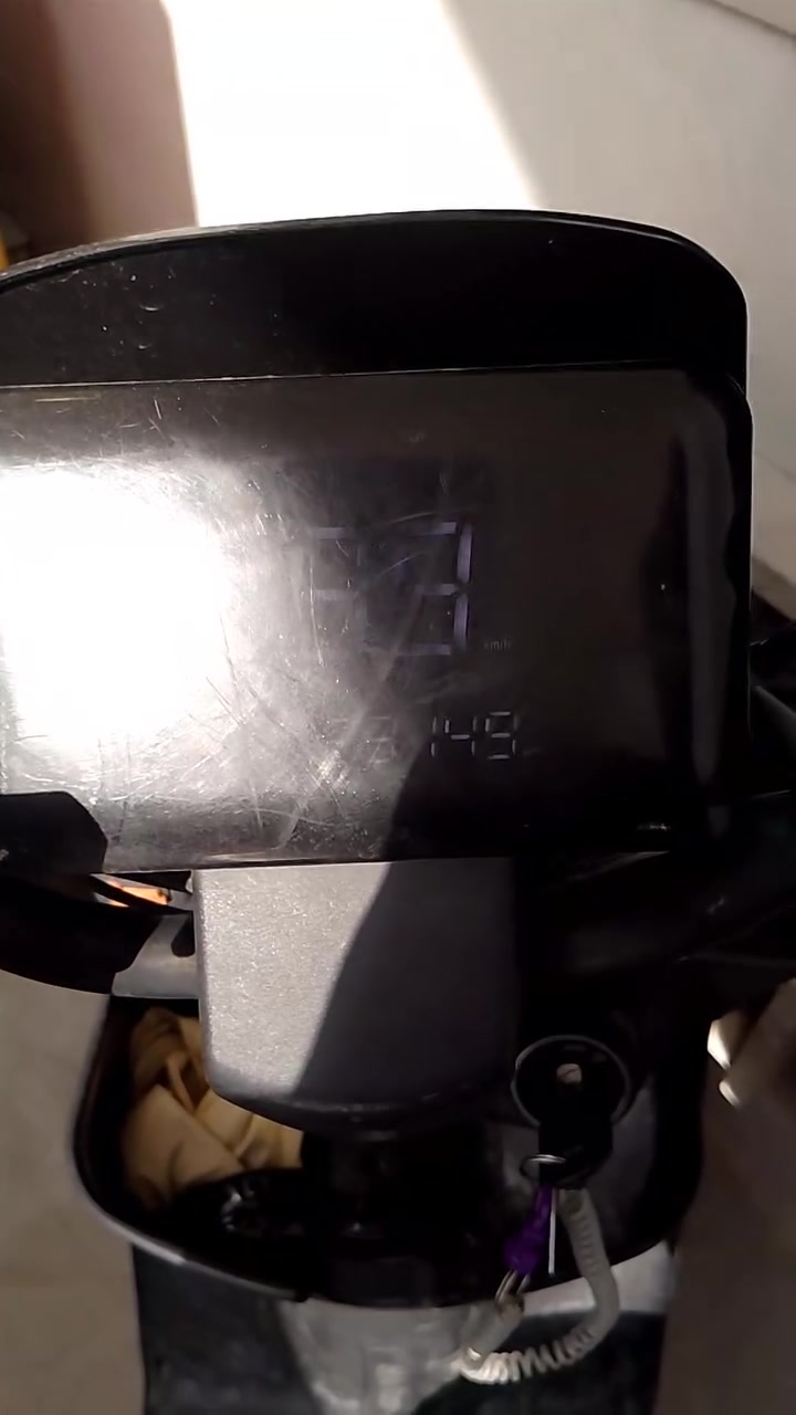 كوريا R11 • ٥ بطاريات ونلي • بلوتوث وأنوار