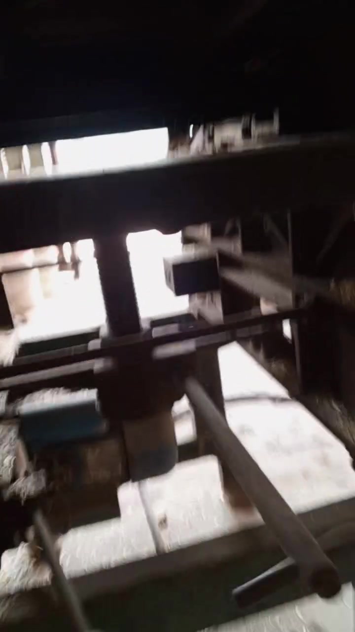 السلام عليكم
محل نجاره متكامل للبيع 
مكينه صينيه
منشار لولب ايطالي حجم 600
كتر متحرك
كمبريسر
فريزات عدد2
مكابس
عدد يدويه متكامله
مكانه ابي غريب النصر والسلام شارع 30
الشراي يتواصل
بيع مستعجل 
***********
