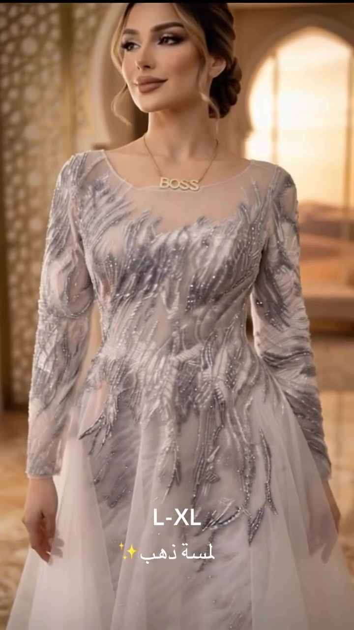 ⁨	#حاتم_ابن_العز 
#لمسة_ذهب 
#اكسبلور_فولو #لايك⁩

نص مكتوب في الصور:
- L-XL
- لمسة ذهب ✨