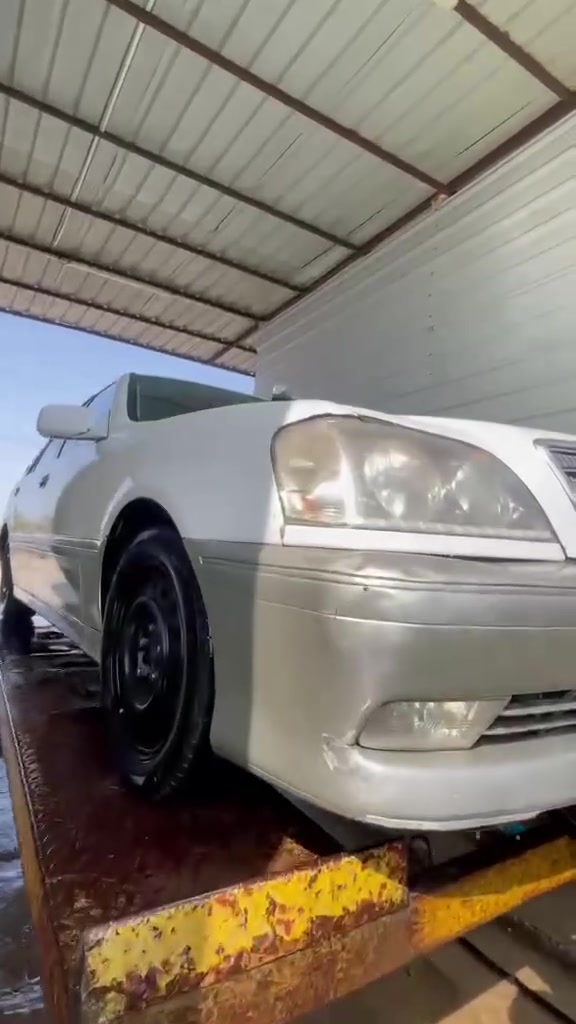 السلام عليكم
مـلــكة للبيع او مراوس حسب القناعه
مواصفات مكينه D4صغير المرغوب وكير خيرمن الله مكفولات
كهربائيات 
حداديه 90 %
تبريد قطعه وحده ثلج 
3دكم
ويل عادي 
حادث بس شبر بجاملغ الخلفي والباقي كفاله 
اصوليلت (مفحوصه بيها كتاب كمرك مامتفوع كمركها قرار 48قديم ))
وكاله ثاني يوم 
رقم كركوك
المكان بابل الحمزه الغربي 75 وبيها مجال
رقم ***********
