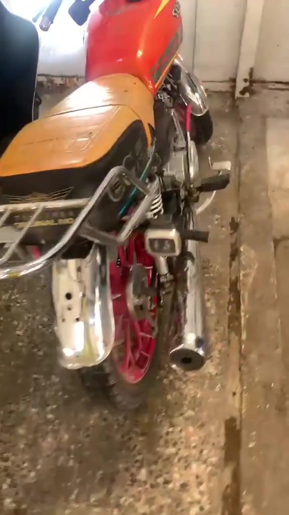 سونك ٥ كير ٢٠٢٤ مكينه ٢٠٠
كفاله عامله كلشي ما ناقصهة
مكينه ما مفتوحة  
شلعه معدل ١٦٠ 
٥٠٠ قفل قفل 
عنواني بغداد شعب 
***********
